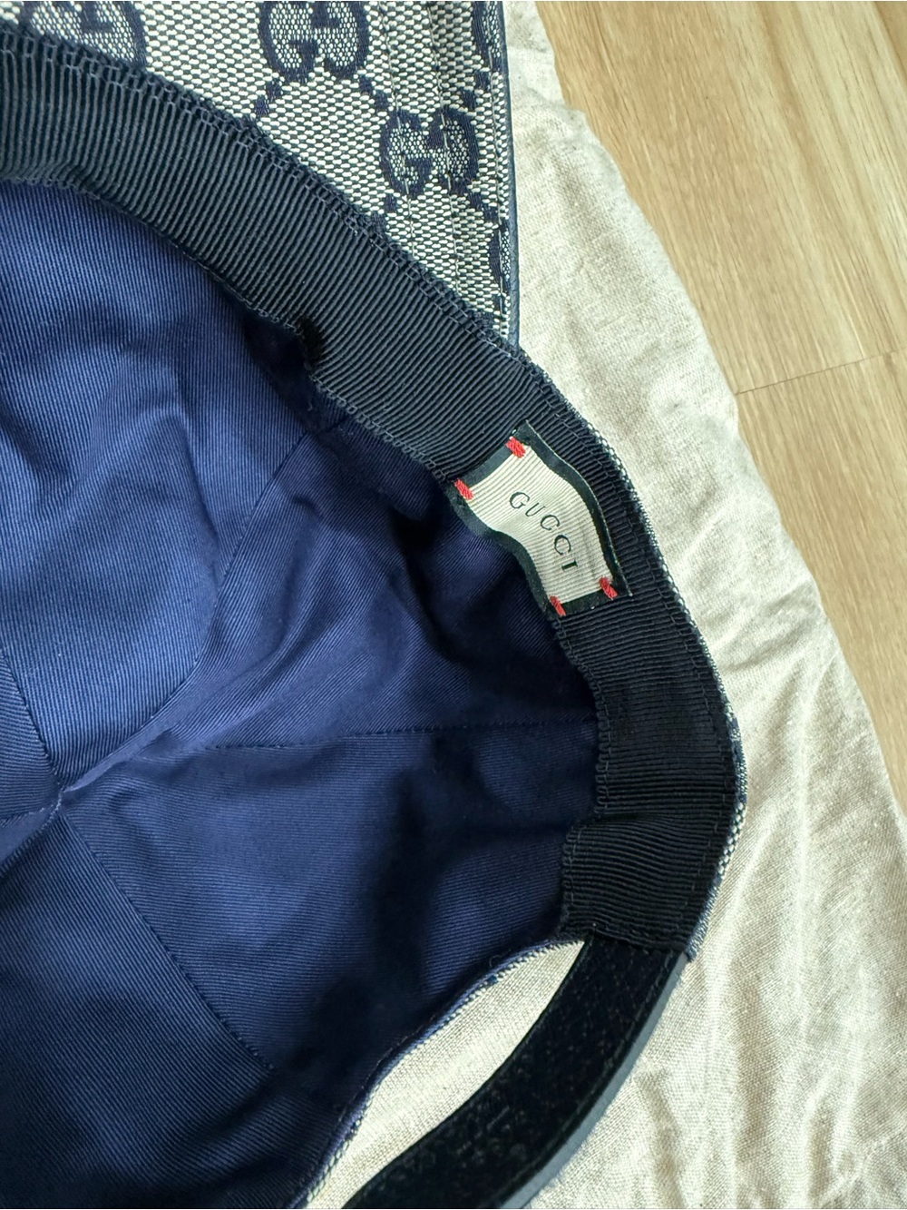 Gucci Beige Monogram Baseball Cap with Red & Navy Web - Picture 6 of 10